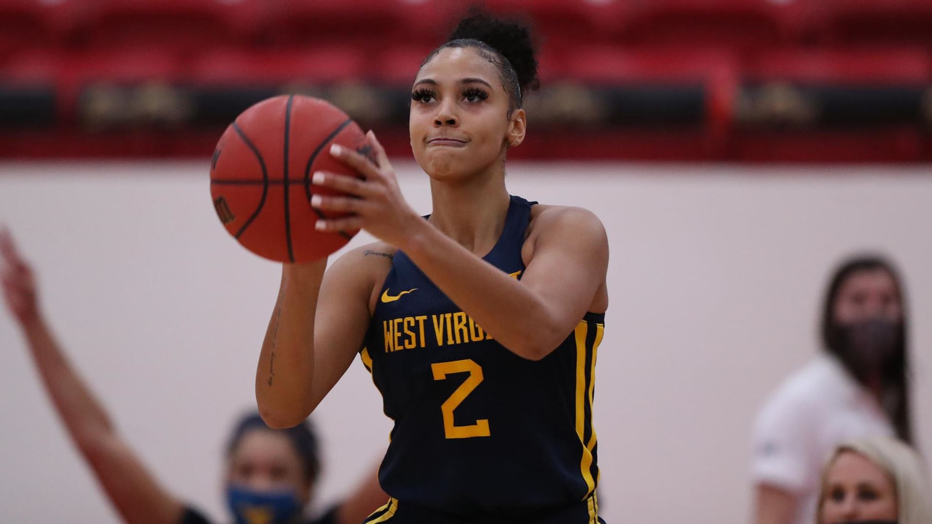 West Virginia opens season with 83-62 rout of Fresno State in South Point Thanksgiving Shootout